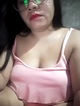 Big_butt9 live cam on StripChat