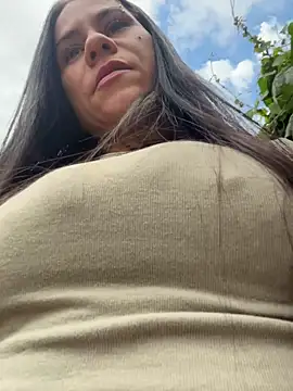 ReggieG live cam