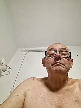 Marlon92700 live sex cam