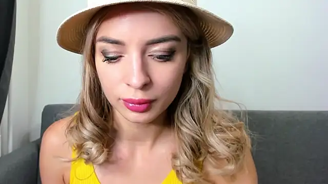 _ellen_meow_ webcam