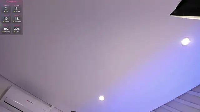 Niamonroe webcam