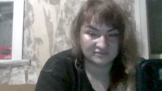 AllinaKis live cam on StripChat