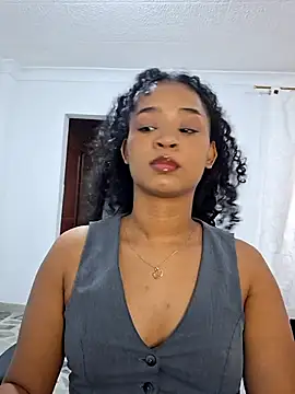 Tammy-Bliss live cam on StripChat