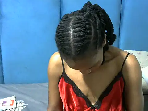 sassysiren live cam on StripChat
