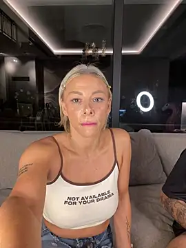 SexOnMyLvL webcam