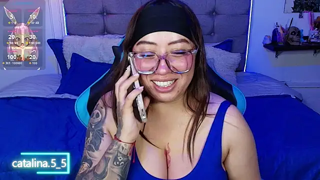 Kata_Bigboobs webcam