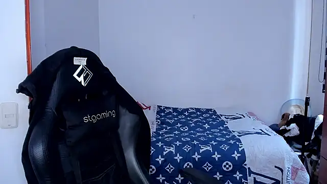 Tommy_Bred webcam
