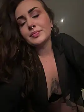 Kristyoff live cam on StripChat