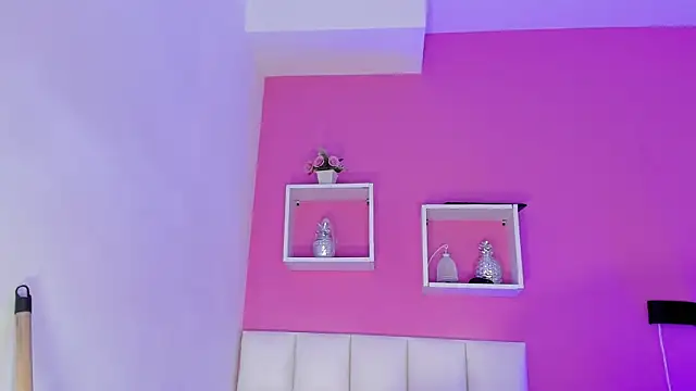 Alanna_hot3 webcam