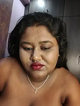 horny_diana live cam on StripChat