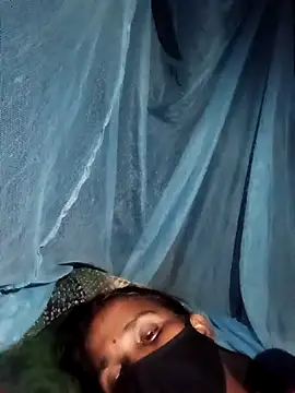 Khusbu_yadavv live cam on StripChat