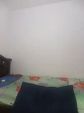 Cris_LaCobra_ webcam