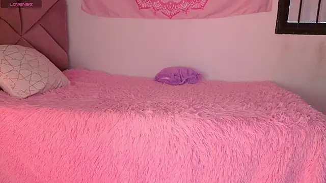 eva_sin18 (F young) - double penetration
