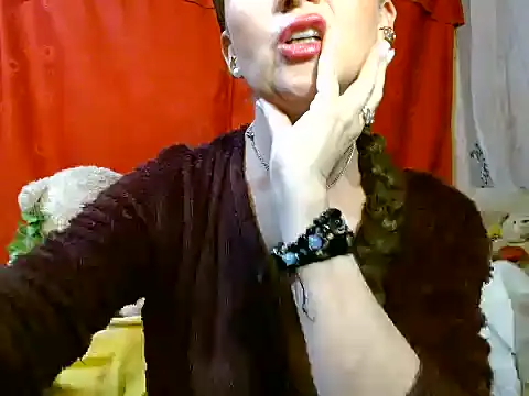 hottieperla live cam on StripChat