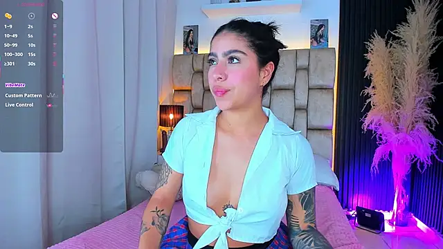 little_sophie18 webcam