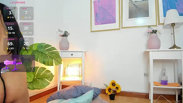 valka_collinss webcam