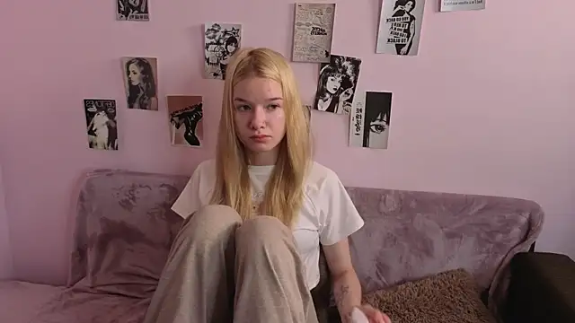 BeataWheat live cam on StripChat