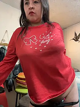 latinfemale live cam on StripChat