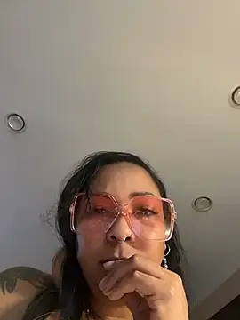 honeycombhalo (F young) - Flash the neighbor