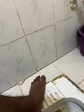 biggblackkcockk (M young) - Wanna meet in mumbai  for fun?