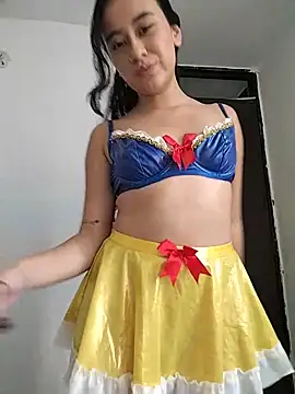 l0lita_emi12 (G teen) - naked + doggy potion + photo