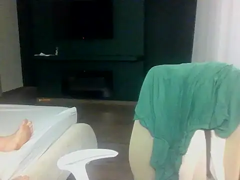 cute__cherry live cam on StripChat