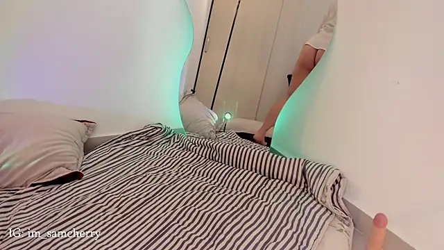 samantha_cherry (F young) - Creamy cum samy + orgasm