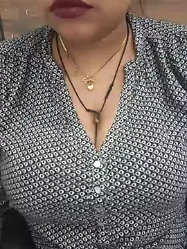 Lovely_Ayesha- webcam