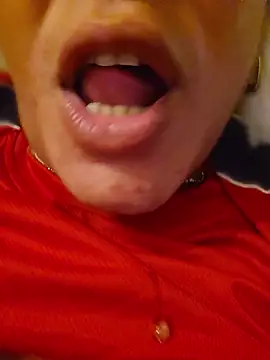 Delish_Lilith live cam on StripChat