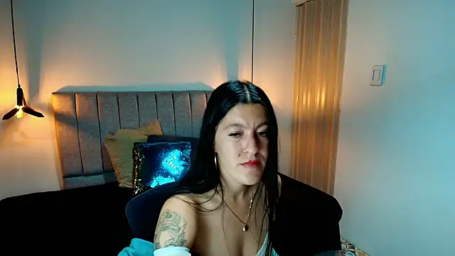 LiaCooper_ live cam on StripChat