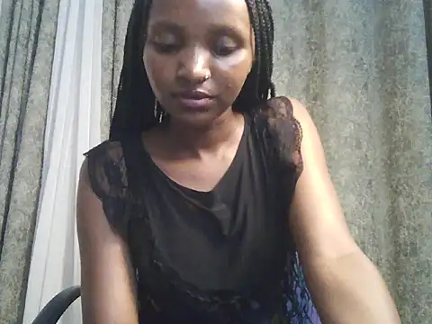 Cherrysexxi live cam on StripChat