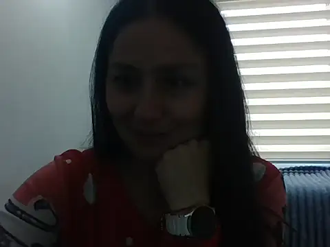 Scarrlet_Fox7 webcam