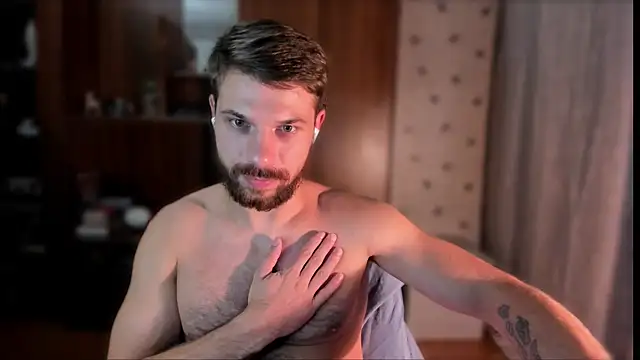 Tony_Wolf webcam