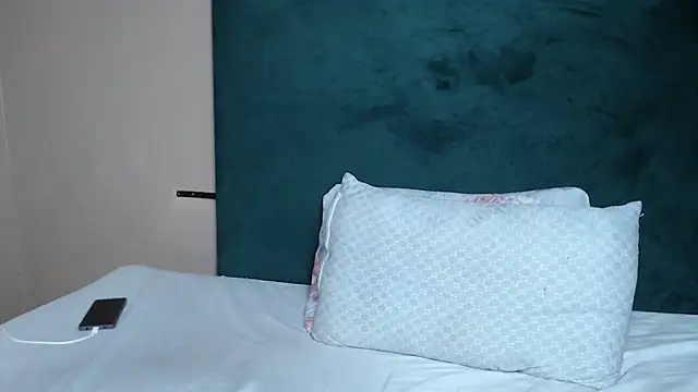 ShortyVibe27 webcam