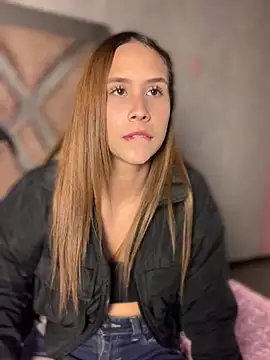 AitanaPinkk_ webcam
