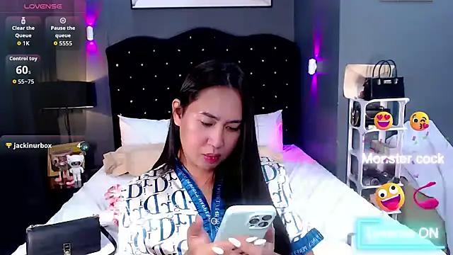 HOTTESTCANDYTS webcam