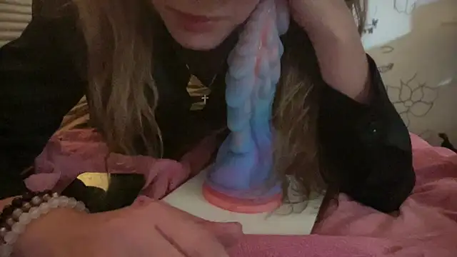 Emy092 webcam