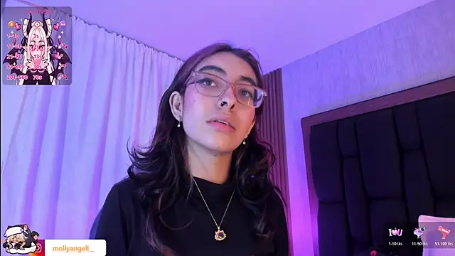 Molly_A webcam