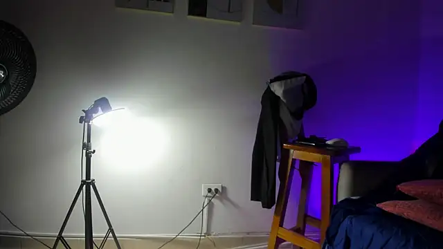 pipe_monstercock (M young) - cum