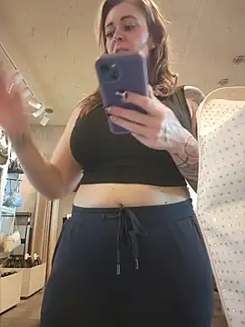 HollyTattoo webcam