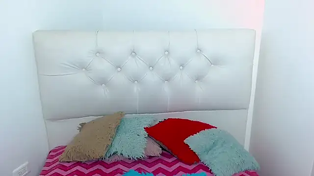 x_isabella_x webcam
