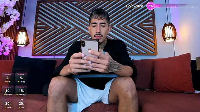 Donovan_Desmond webcam
