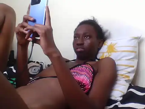 MyrahEbony webcam