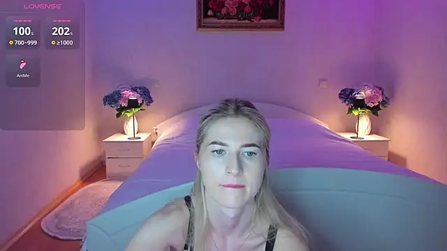 Julie_Blaze webcam