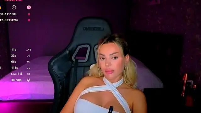 Ayla__Demir webcam