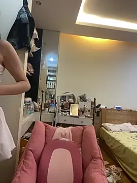 Lucky_guoguo1 webcam