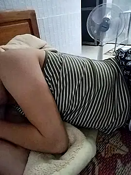 Jadi_M webcam