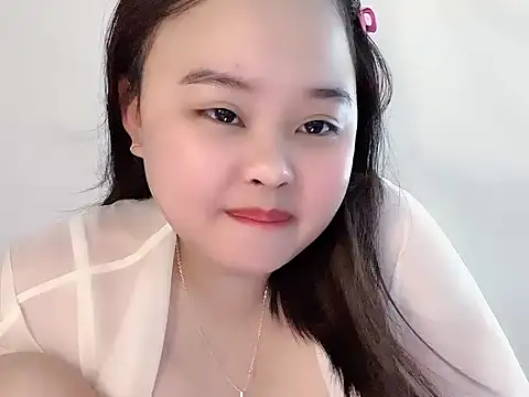 Nhungnhung88 webcam