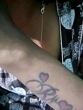 Lovely-Deepa webcam
