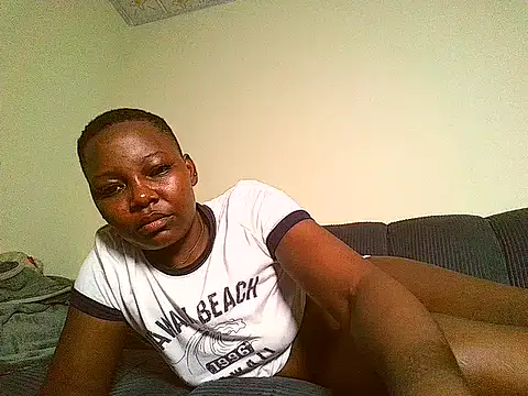 Naughty_Luna4u webcam